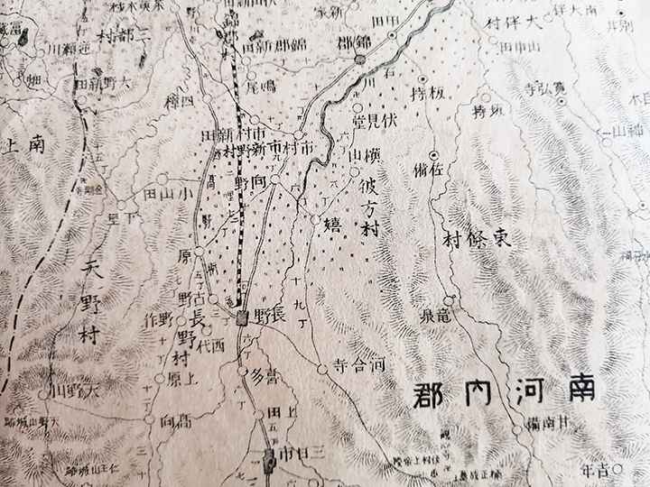 ⑫天野村・天野山（左下）明治18年（1885）大演習枢要地図・中村鐘美堂